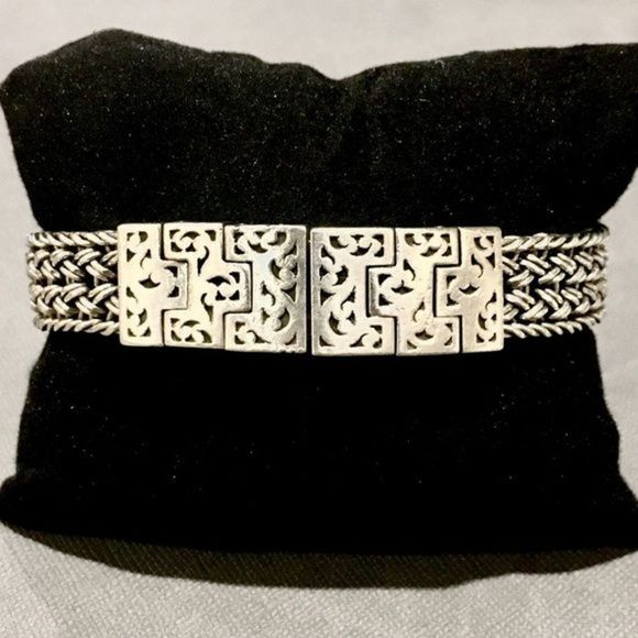 LOIS HILL Watch Sterling Silver Roman Numbers Bracelet Link Watch Rare - Picture 8 of 16